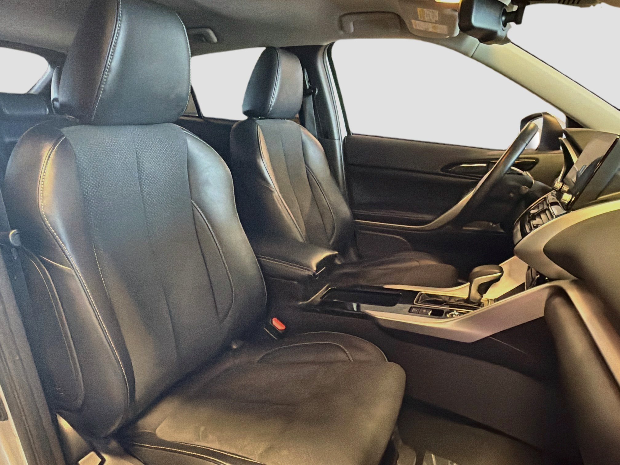 Used 2025 Mitsubishi Eclipse Cross SE AWD/4WD image 32