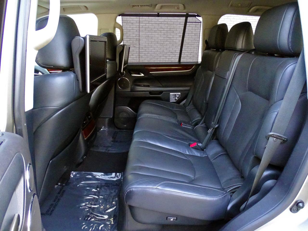 Used 2019 Lexus LX 570 4WD w/ Luxury Package image 28
