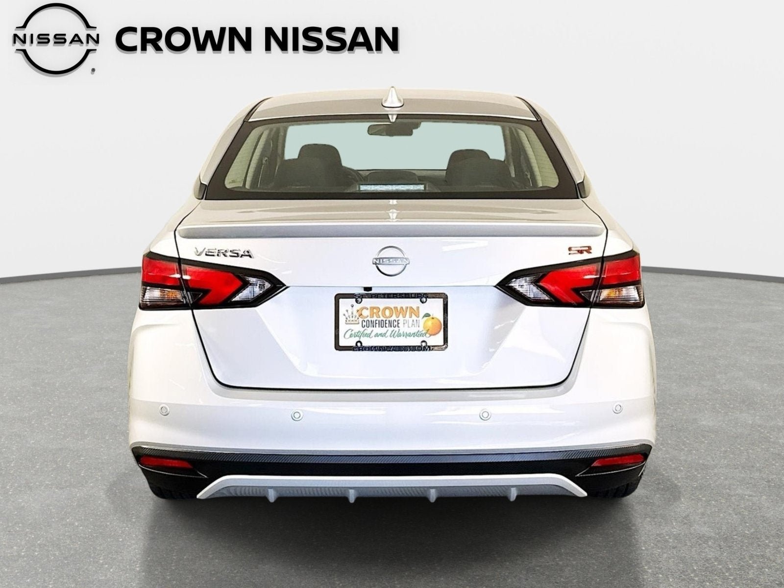 Certified 2025 Nissan Versa SR FWD image 6