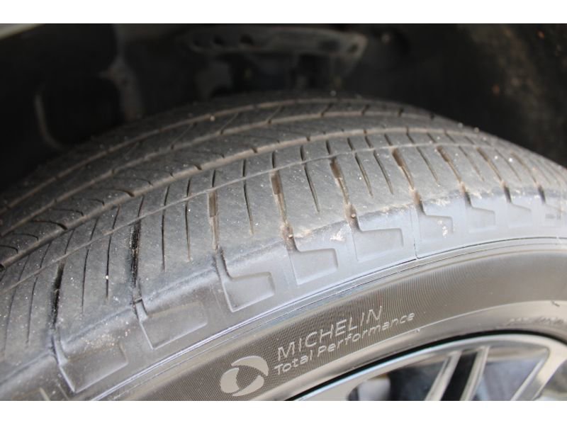 Used 2022 Kia Telluride SX image 37