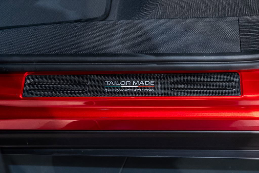 Certified 2025 Ferrari Purosangue AWD/4WD image 29
