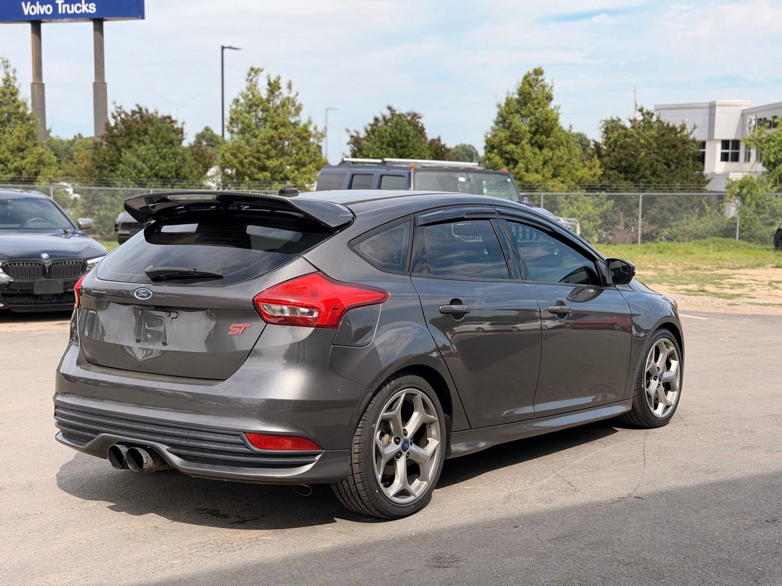 Used 2016 Ford Focus ST w/ Equipment Group 402A FWD image 6