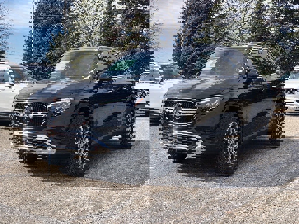 New 2026 Mercedes-Benz GLC 300 4MATIC image 3