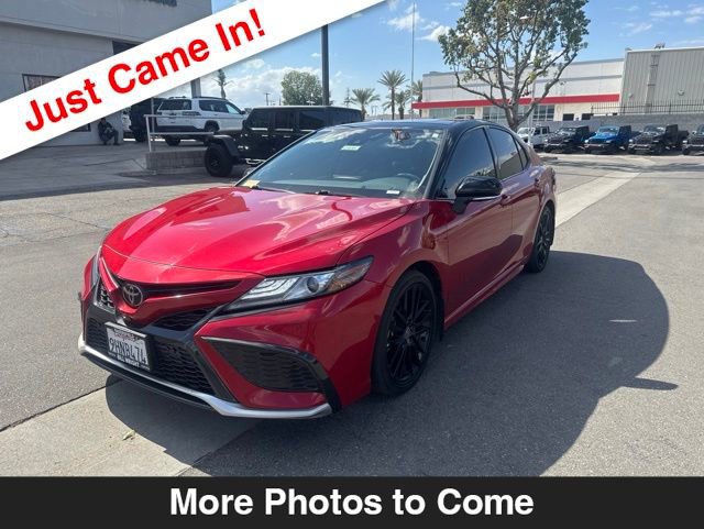 Used 2023 Toyota Camry XSE w/ Navigation Package FWD image 1