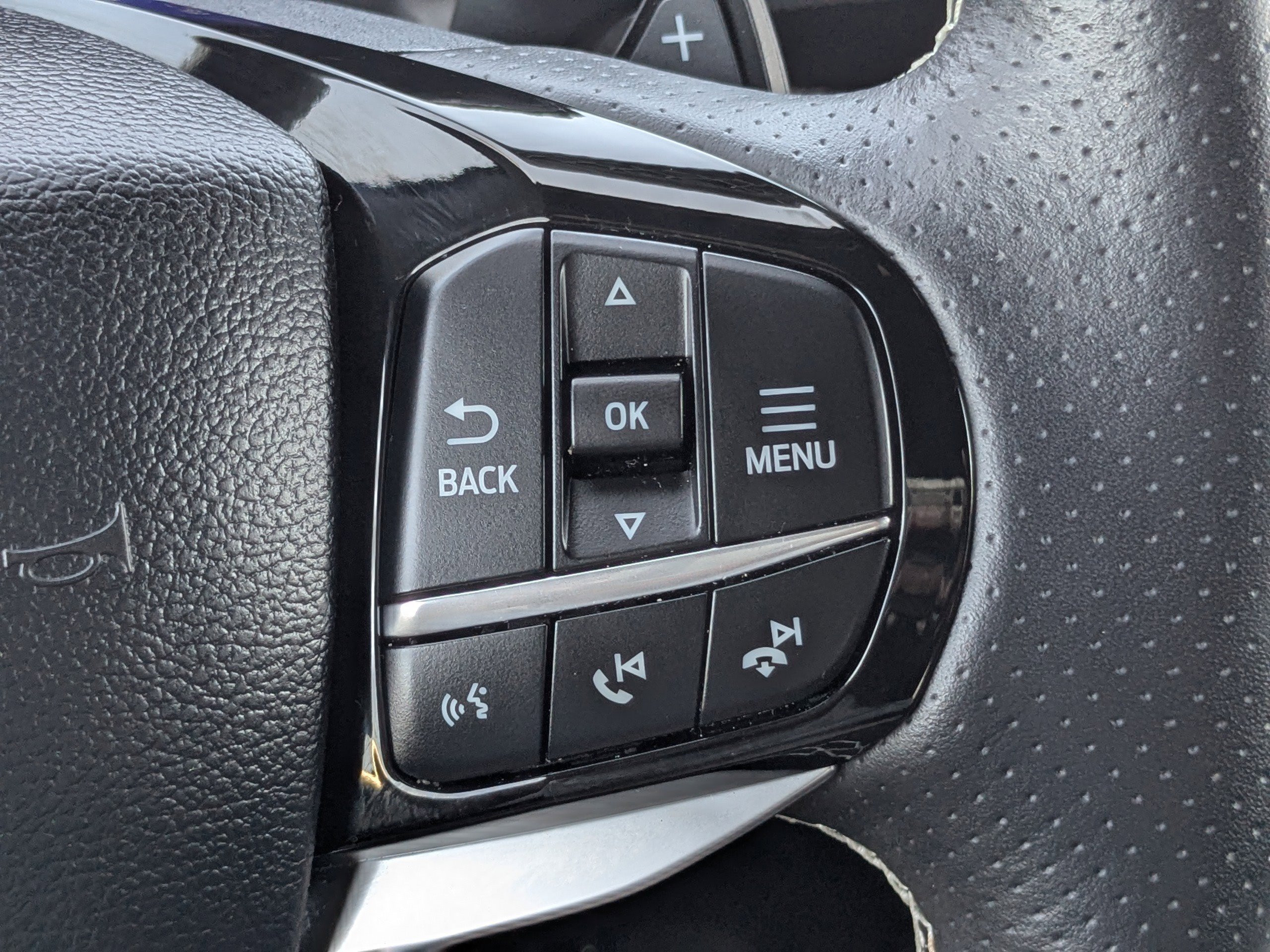 Used 2023 Ford Explorer ST w/ Equipment Group 401A AWD/4WD image 30