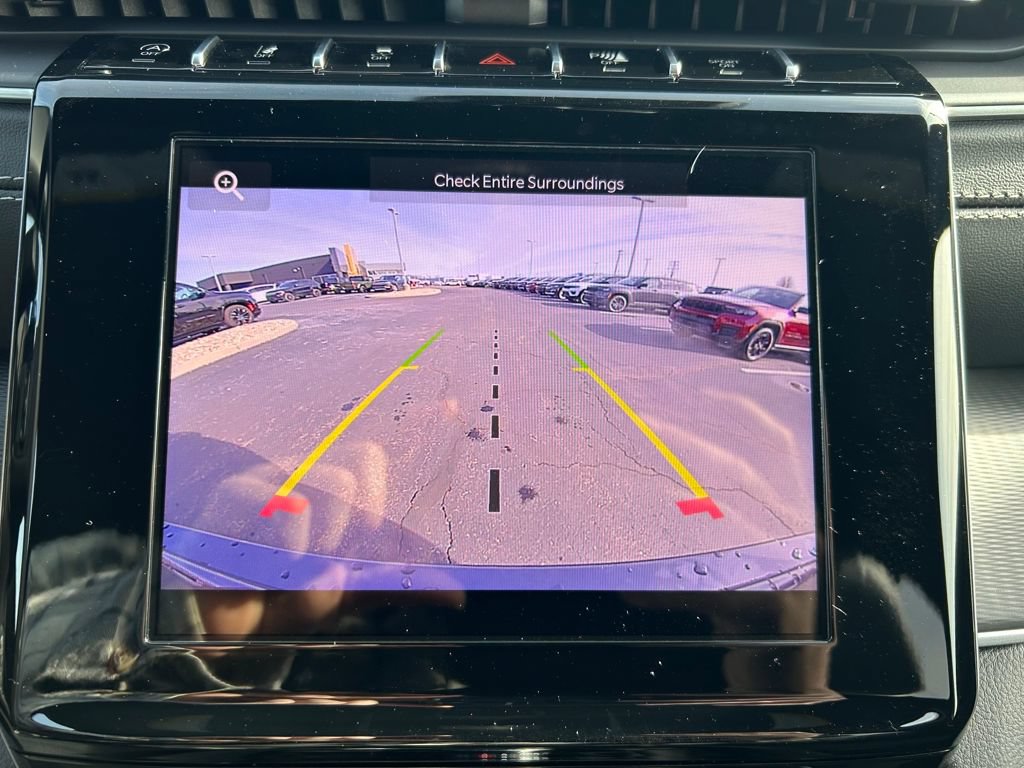 New 2025 Jeep Grand Cherokee Altitude AWD/4WD image 13