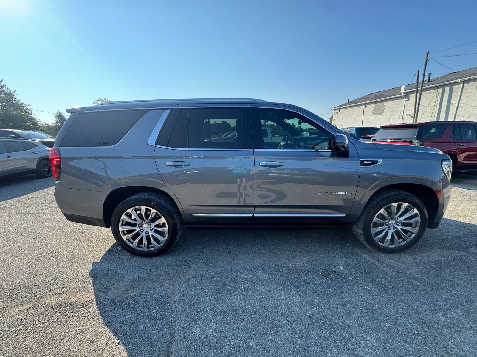 Used 2022 GMC Yukon Denali w/ Max Trailering Package AWD/4WD image 7