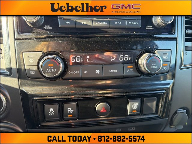 Used 2024 Nissan Titan PRO-4X image 24