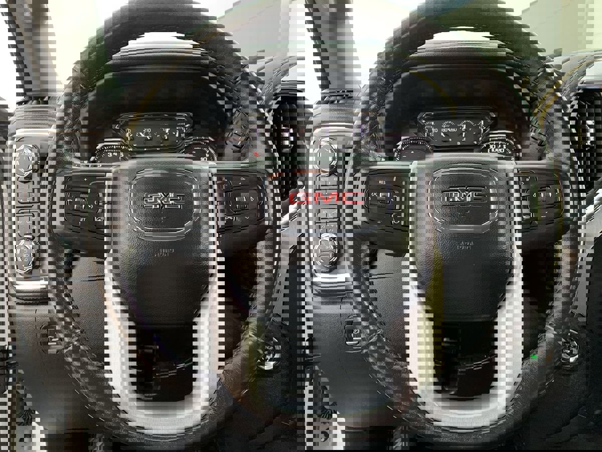 Used 2022 GMC Sierra 1500 SLT w/ SLT Convenience Package image 18