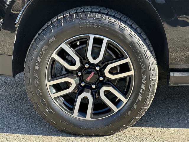 Used 2023 GMC Yukon XL AT4 w/ AT4 Premium Package image 33