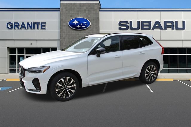 Used 2023 Volvo XC60 B5 Plus w/ Protection Package Premier image 4