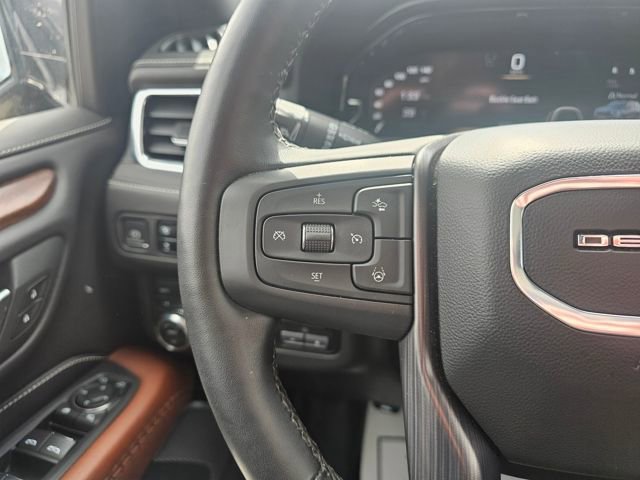 Used 2023 GMC Yukon Denali Ultimate w/ LPO, Floor Liner Package image 12