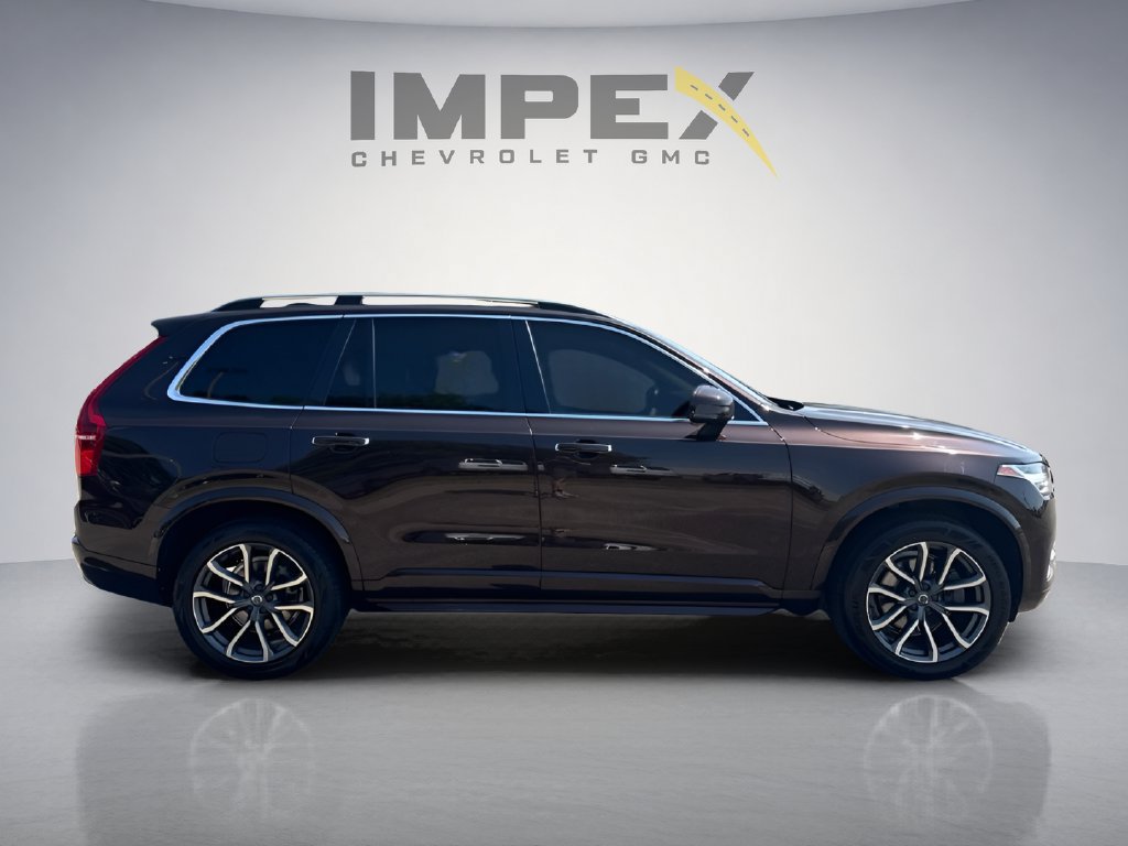 Used 2018 Volvo XC90 T6 Momentum w/ Momentum Plus Package AWD/4WD image 6