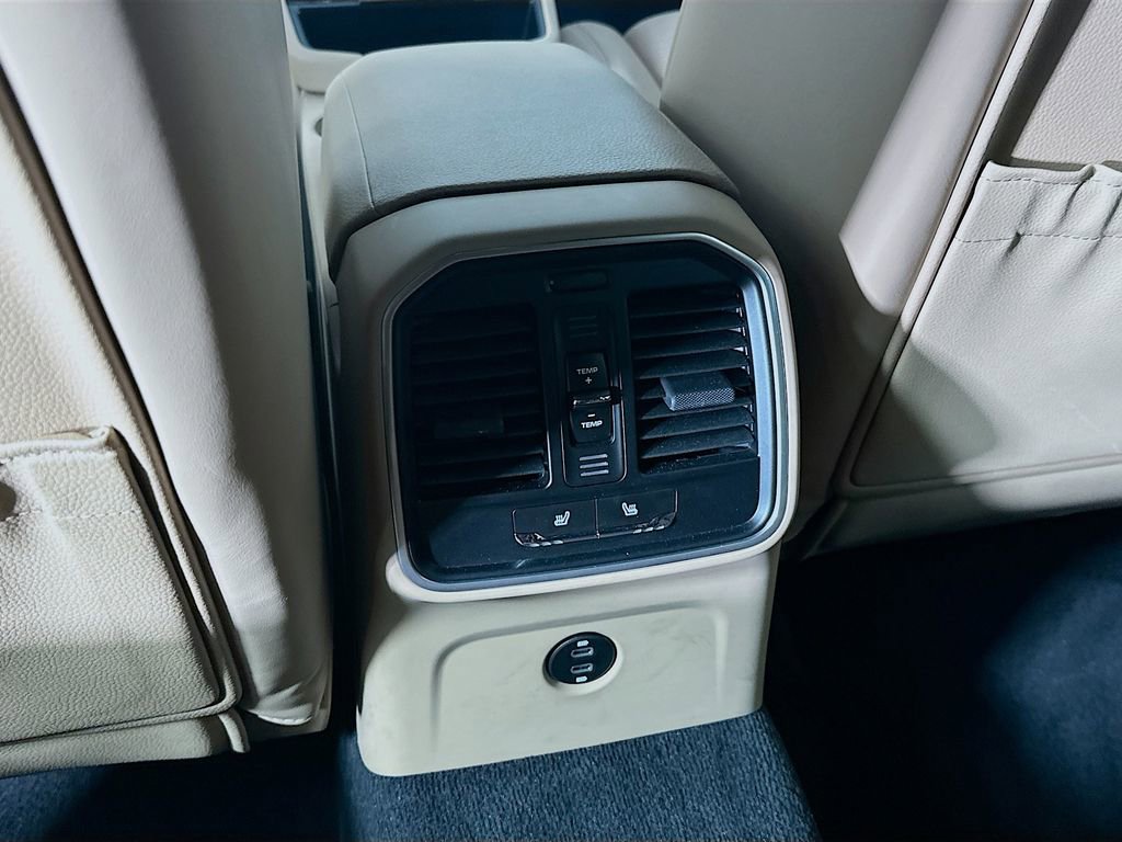 Certified 2026 Porsche Macan image 26