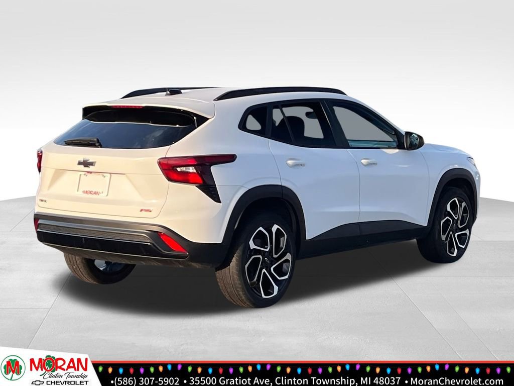 Certified 2024 Chevrolet Trax RS image 5