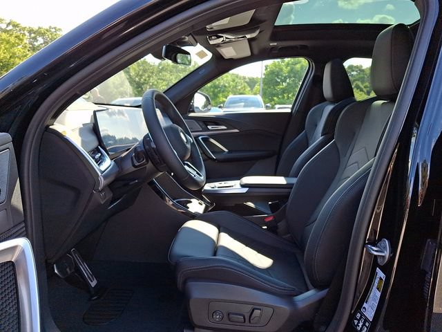 New 2026 BMW X2 xDrive28i w/ Technology Package AWD/4WD image 11
