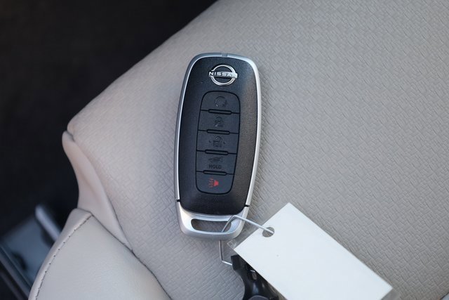 New 2026 Nissan Rogue SV image 31