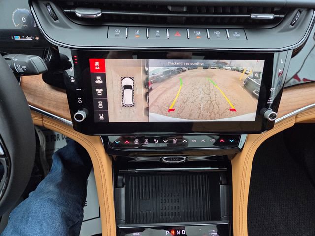 New 2026 Jeep Grand Cherokee Summit image 25