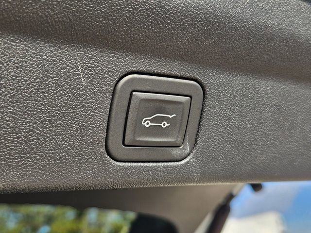 New 2025 Cadillac Escalade IQ Sport 2 image 31