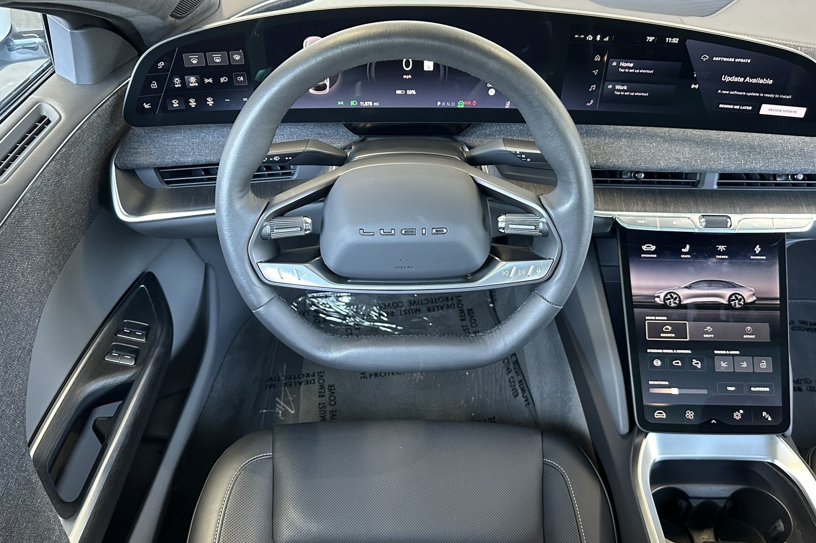 Used 2024 Lucid Air Touring AWD/4WD image 13