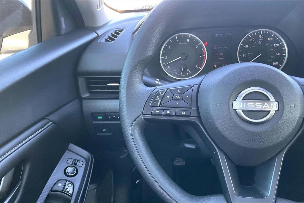 Used 2024 Nissan Sentra S image 11