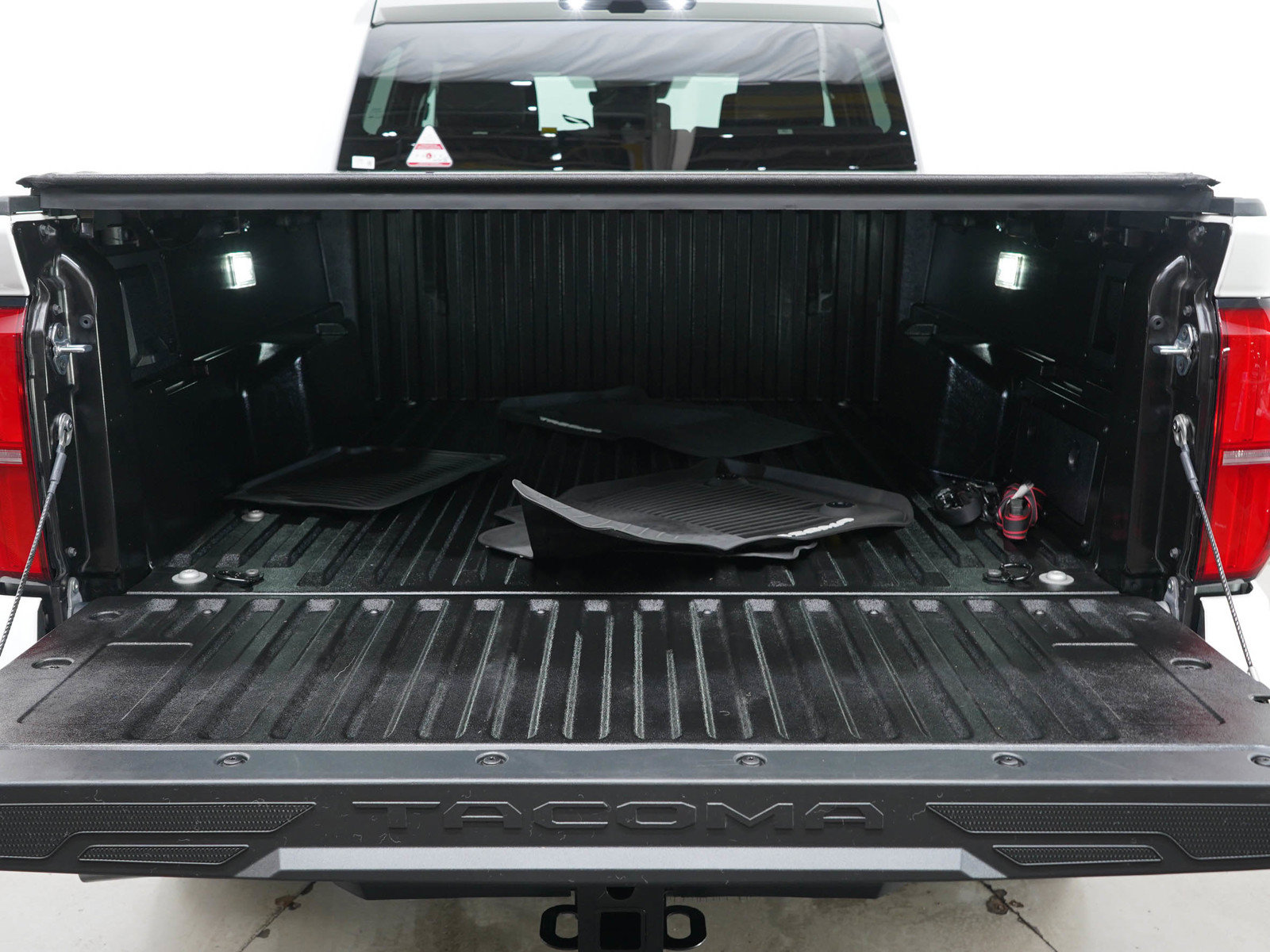 Used 2026 Toyota Tacoma TRD Off-Road AWD/4WD image 32