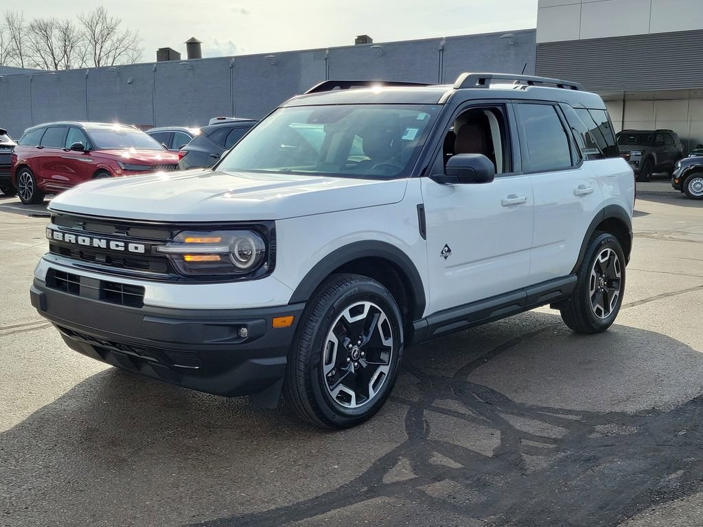 Certified 2024 Ford Bronco Sport Outer Banks w/ Tech Package image 8