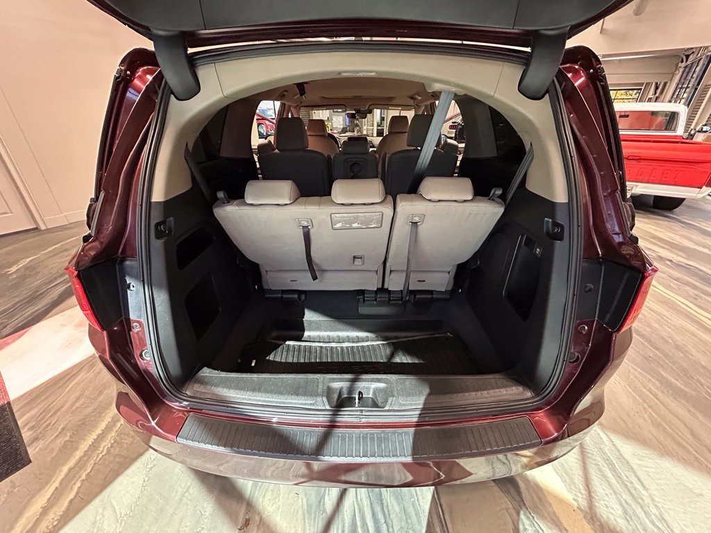 Used 2018 Honda Odyssey EX-L image 49