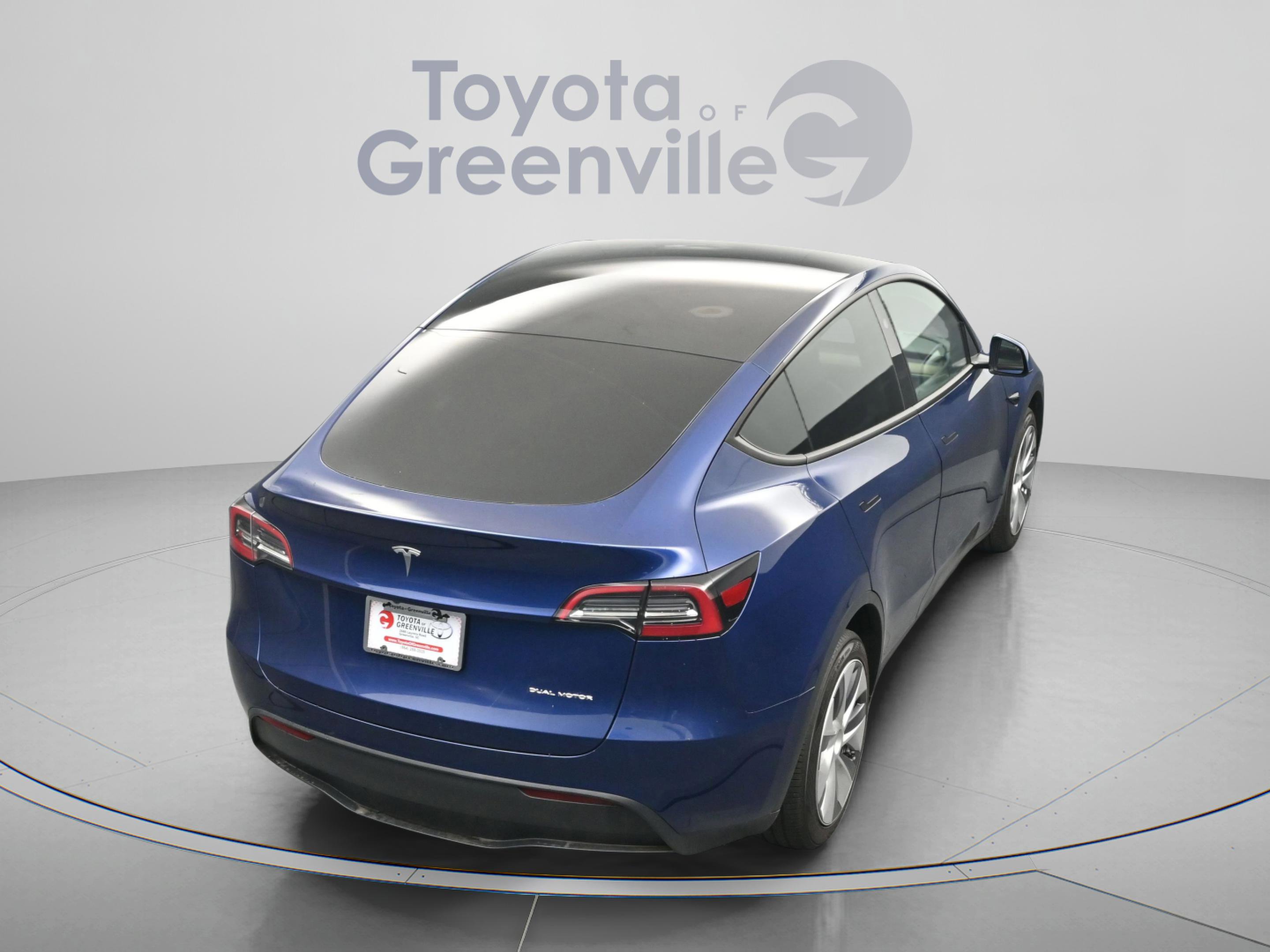 Used 2024 Tesla Model Y Long Range image 13