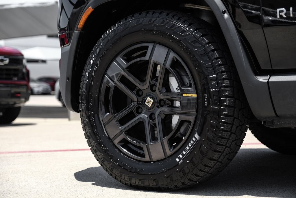Used 2023 Rivian R1T Adventure AWD/4WD image 65