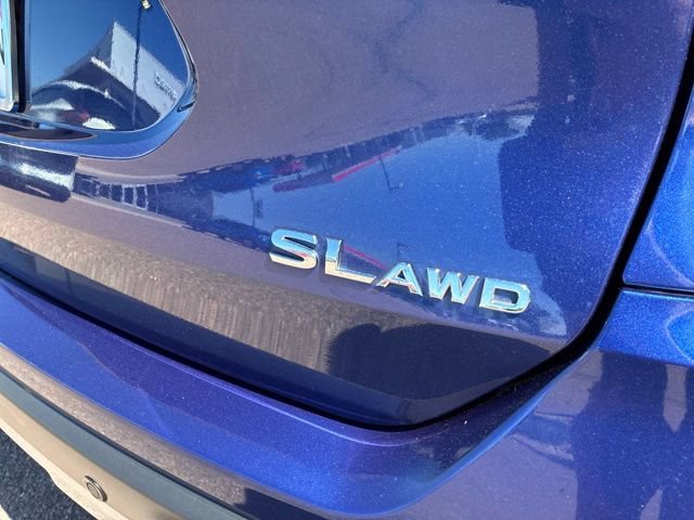 Used 2019 Nissan Rogue SL AWD/4WD image 13