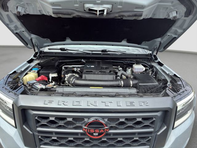 Used 2022 Nissan Frontier PRO-4X AWD/4WD image 23