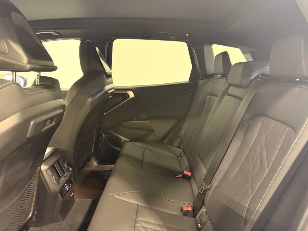 Used 2025 BMW X3 xDrive30i w/ Convenience Package AWD/4WD image 21