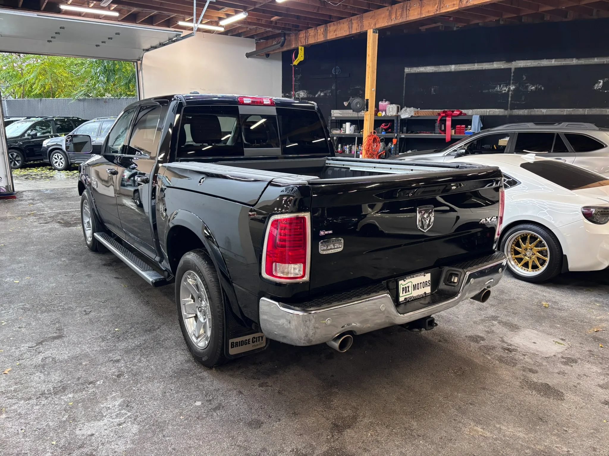 Used 2014 RAM 1500 Laramie Longhorn w/ Trailer Tow Group AWD/4WD image 4