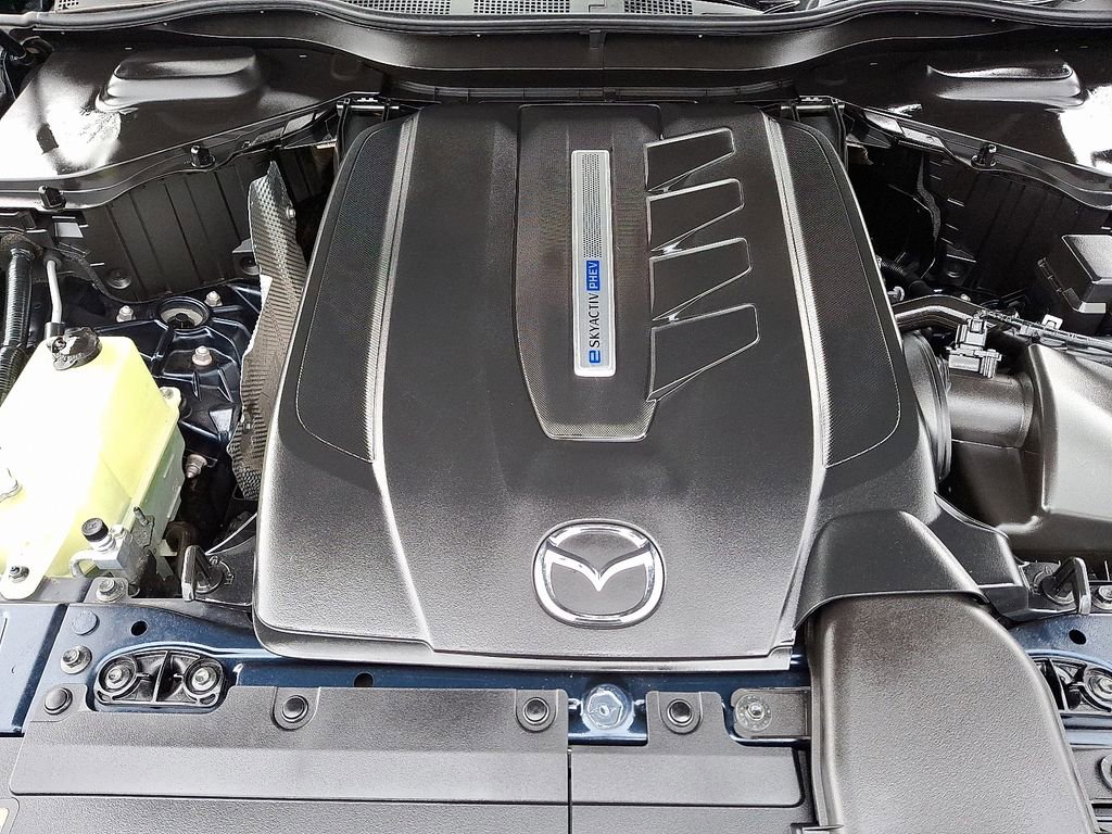 Used 2024 MAZDA CX-90 Plug-In Hybrid w/ Premium Pkg image 29