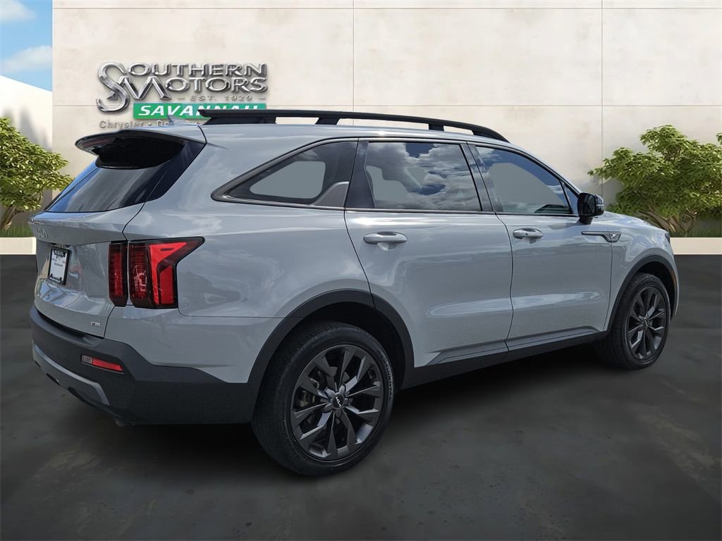 Used 2023 Kia Sorento X-Line EX image 5