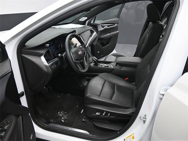 Certified 2025 Cadillac XT5 Premium Luxury image 9