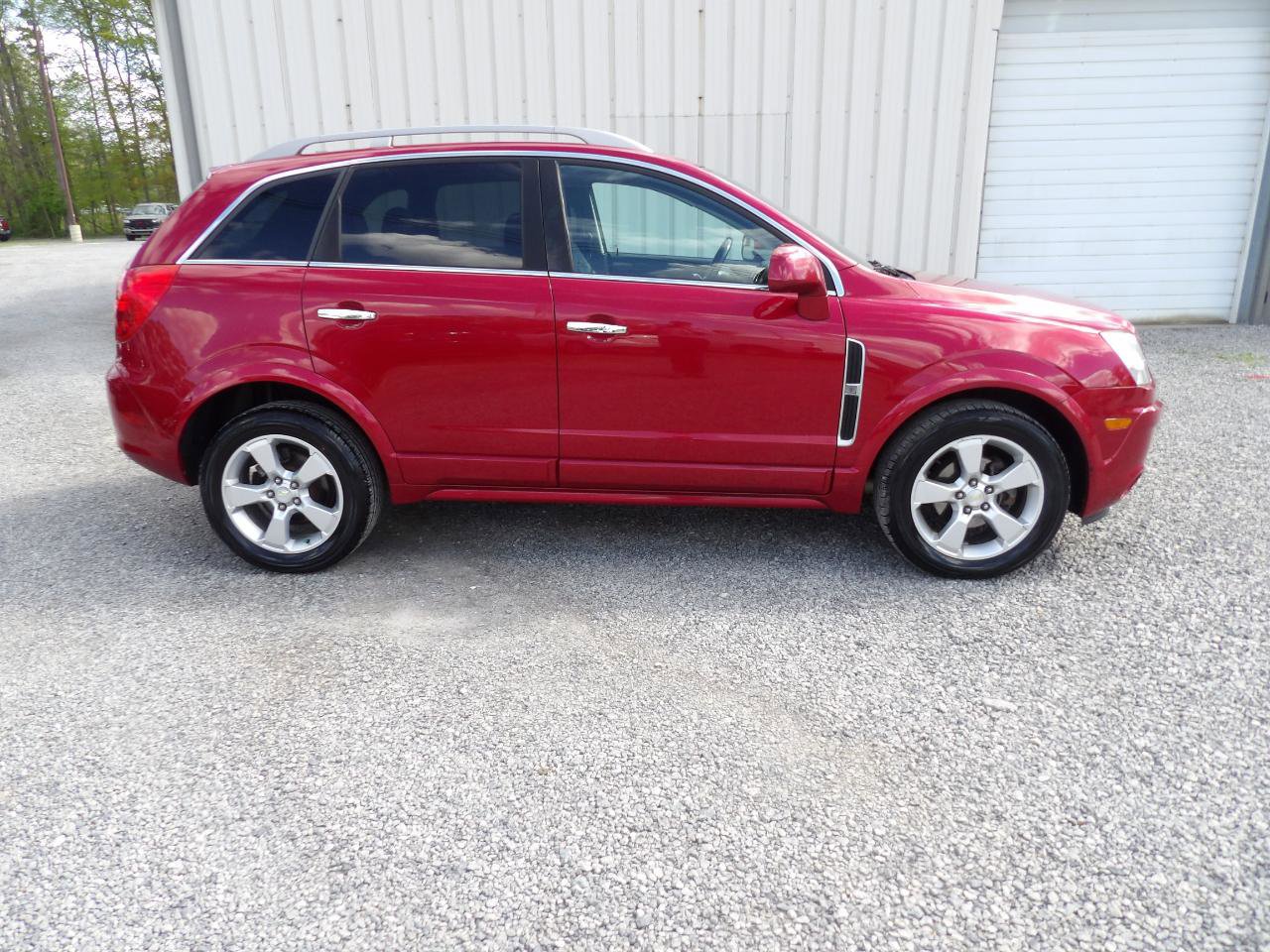 Used 2014 Chevrolet Captiva Sport LT w/ Convenience Package FWD image 1
