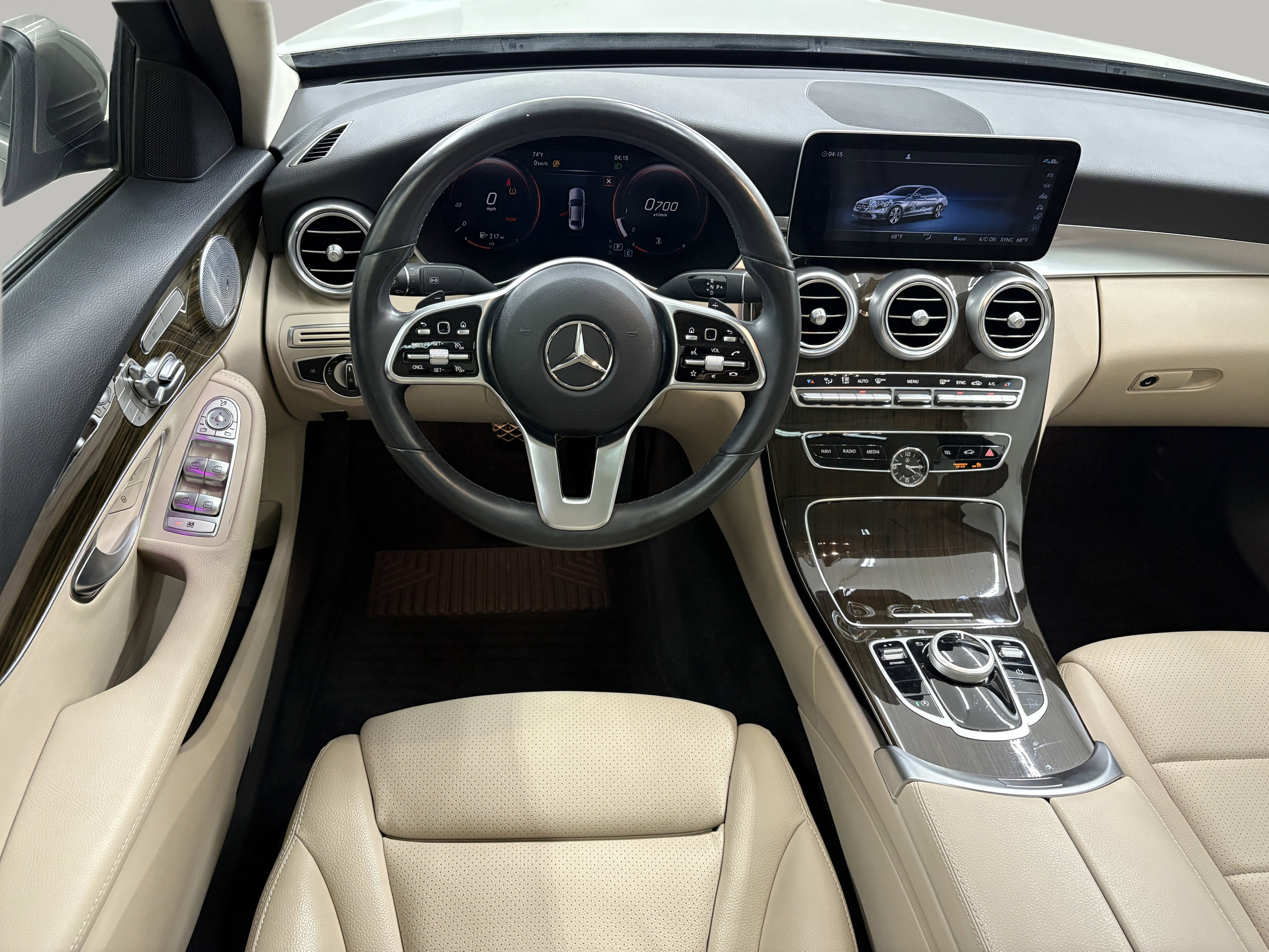 Used 2020 Mercedes-Benz C 300 4MATIC Sedan image 11