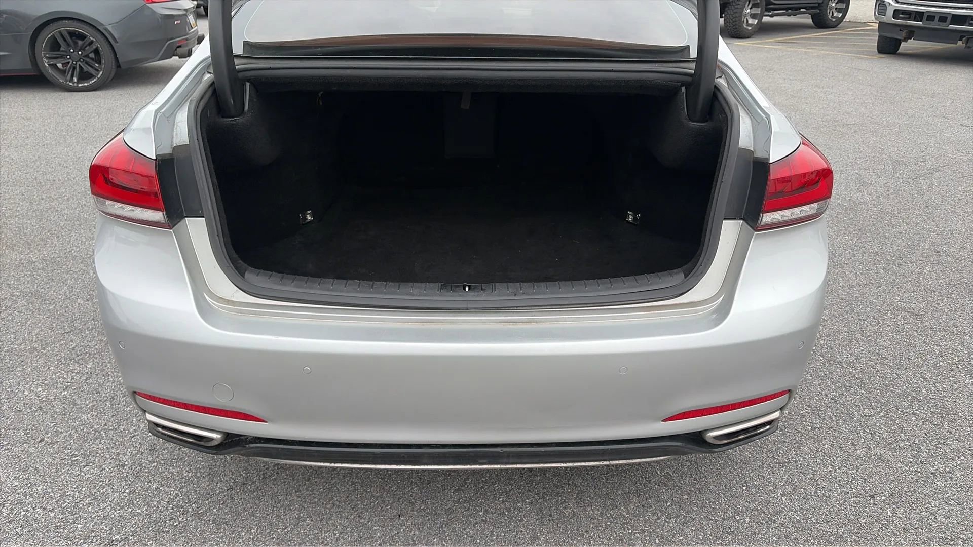 Used 2018 Genesis G80 3.8 w/ Option Group 02 image 27