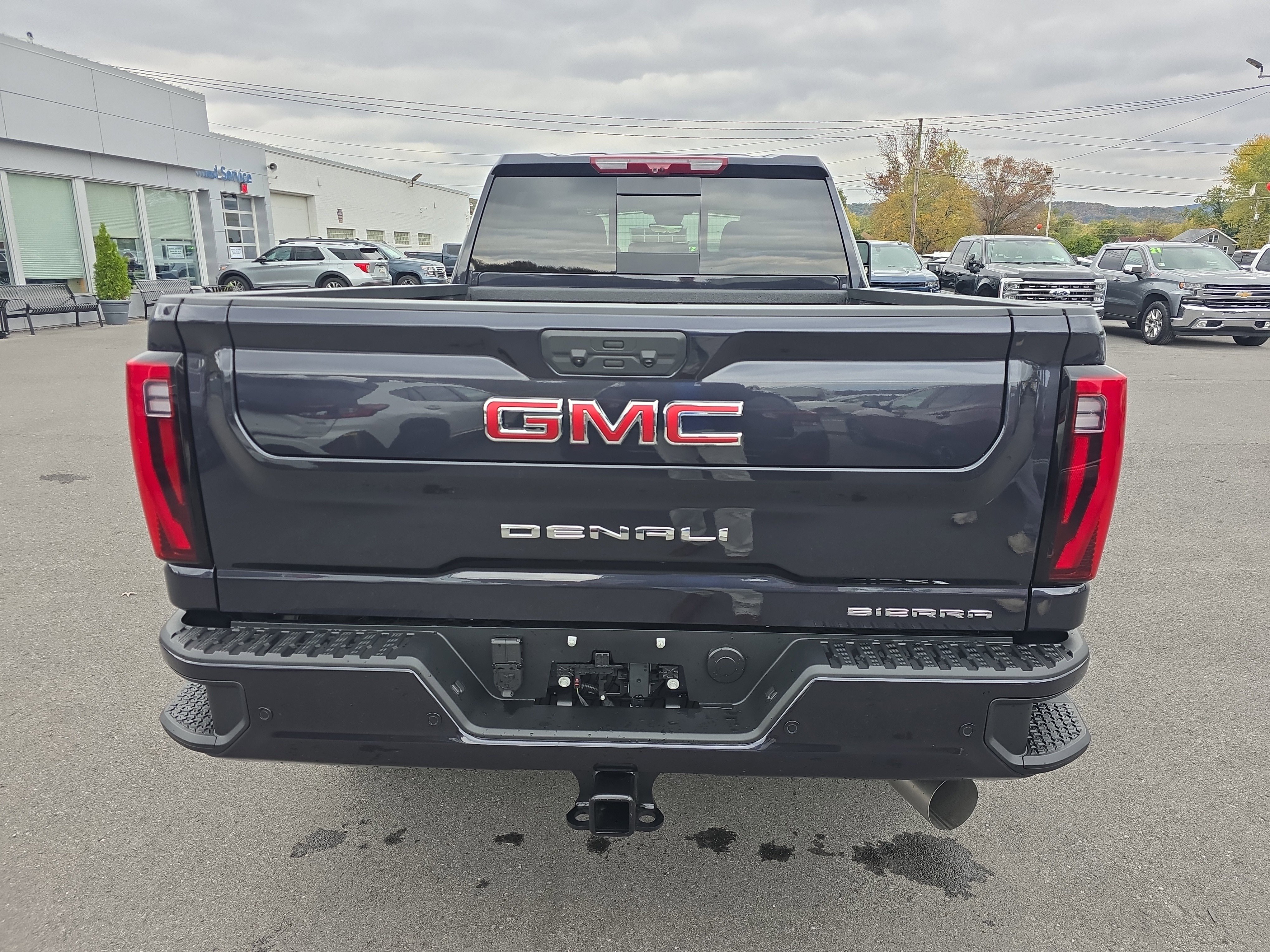 New 2026 GMC Sierra 2500 Denali w/ Denali Reserve Package image 4