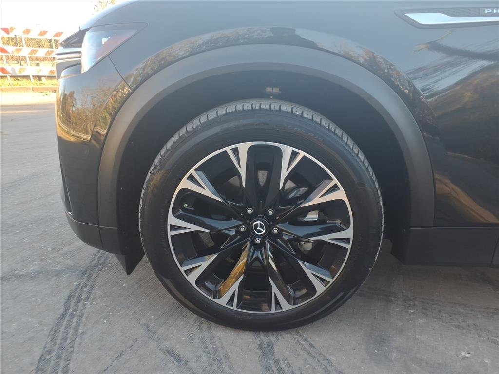 Used 2024 MAZDA CX-90 Plug-In Hybrid w/ Premium Plus image 25