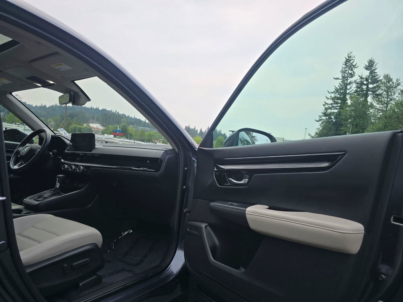 Used 2024 Honda CR-V EX-L image 29