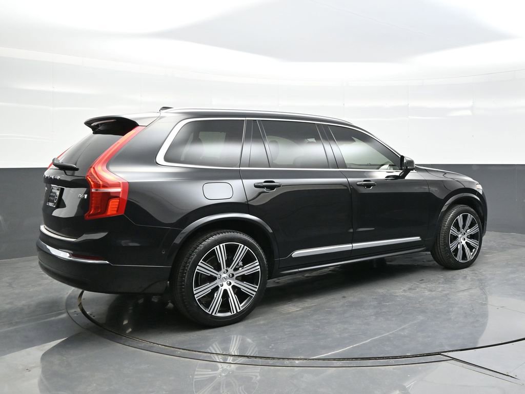 Used 2023 Volvo XC90 B6 Ultimate w/ Lounge Package image 7