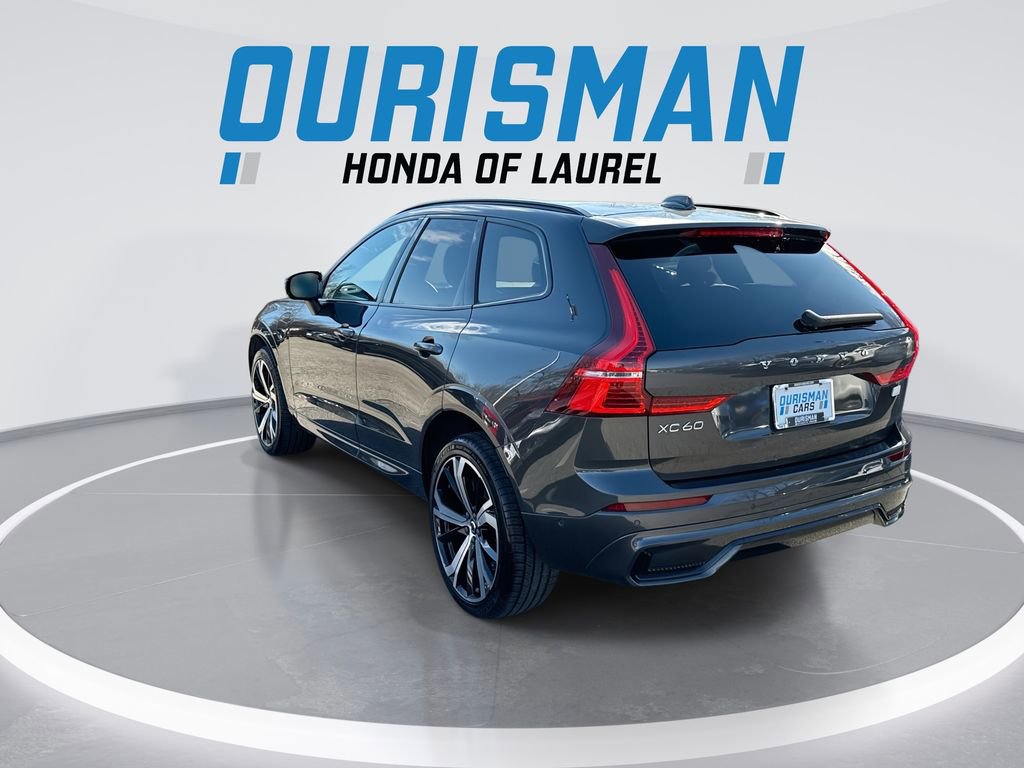 Used 2022 Volvo XC60 T8 R-Design w/ Advanced Package image 6