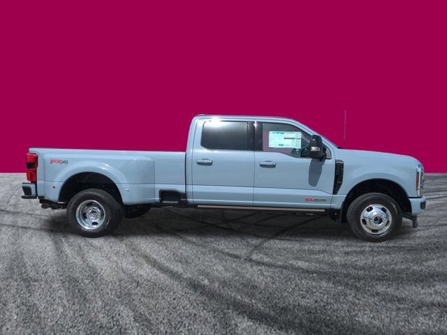 New 2026 Ford F350 Platinum image 3