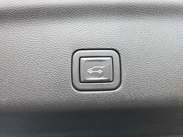 Certified 2024 Cadillac Escalade Sport Platinum image 15