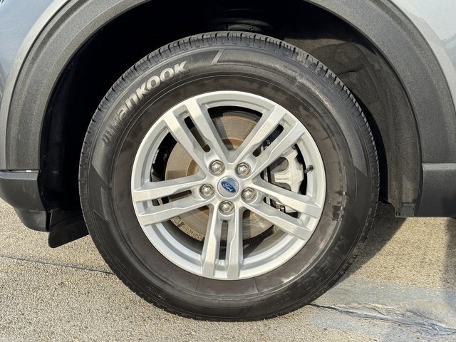 Used 2023 Ford Explorer XLT w/ Equipment Group 202A image 13