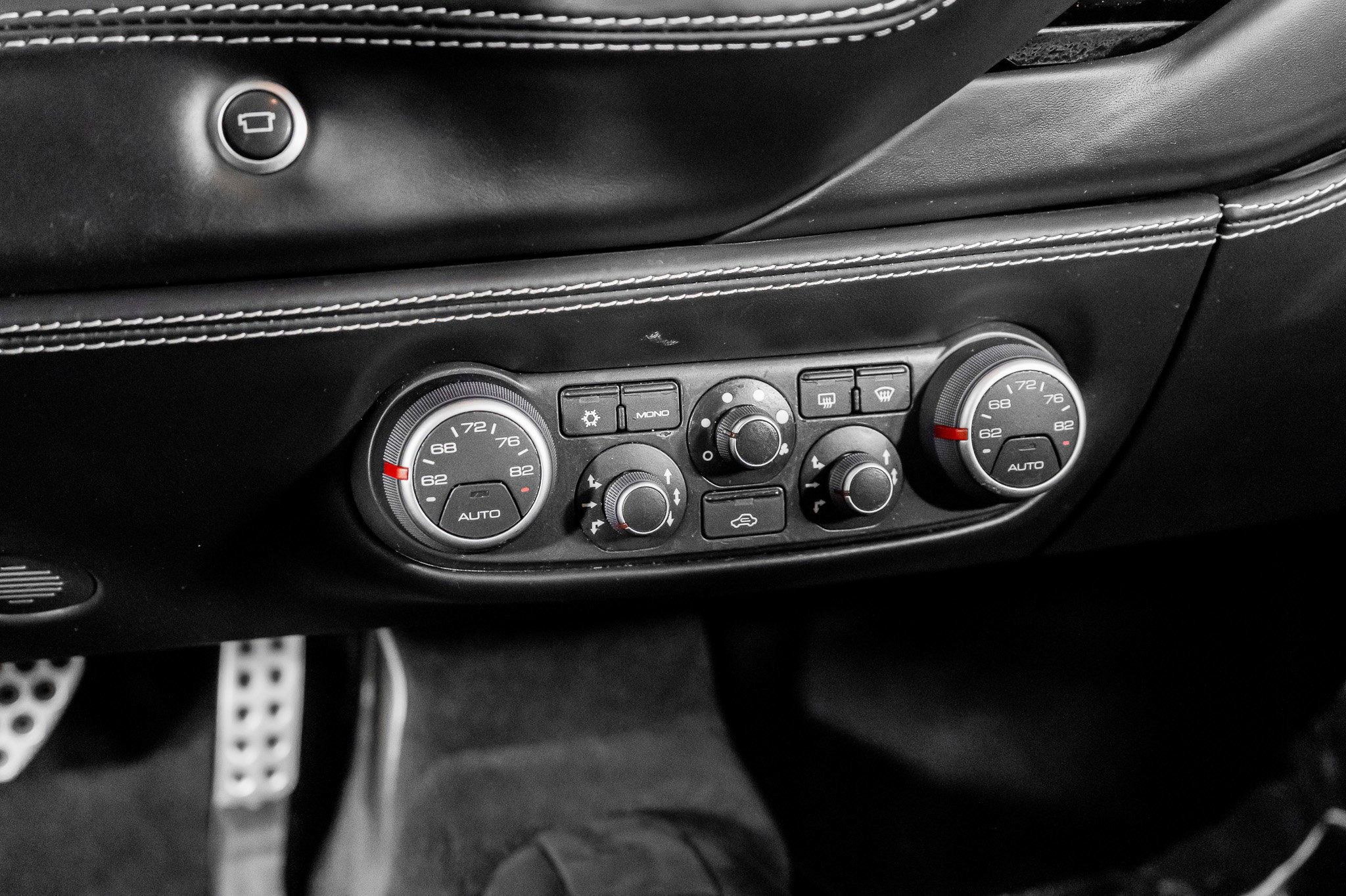 Used 2016 Ferrari 488 GTB Coupe Modified image 39