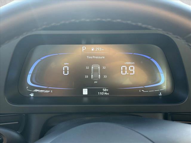 Certified 2025 Hyundai Elantra Sport w/ Cargo Package image 11